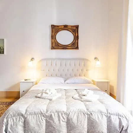 Elephant's Smile Bed & Breakfast 4*