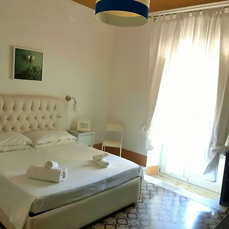 Elephant's Smile 3* Katania